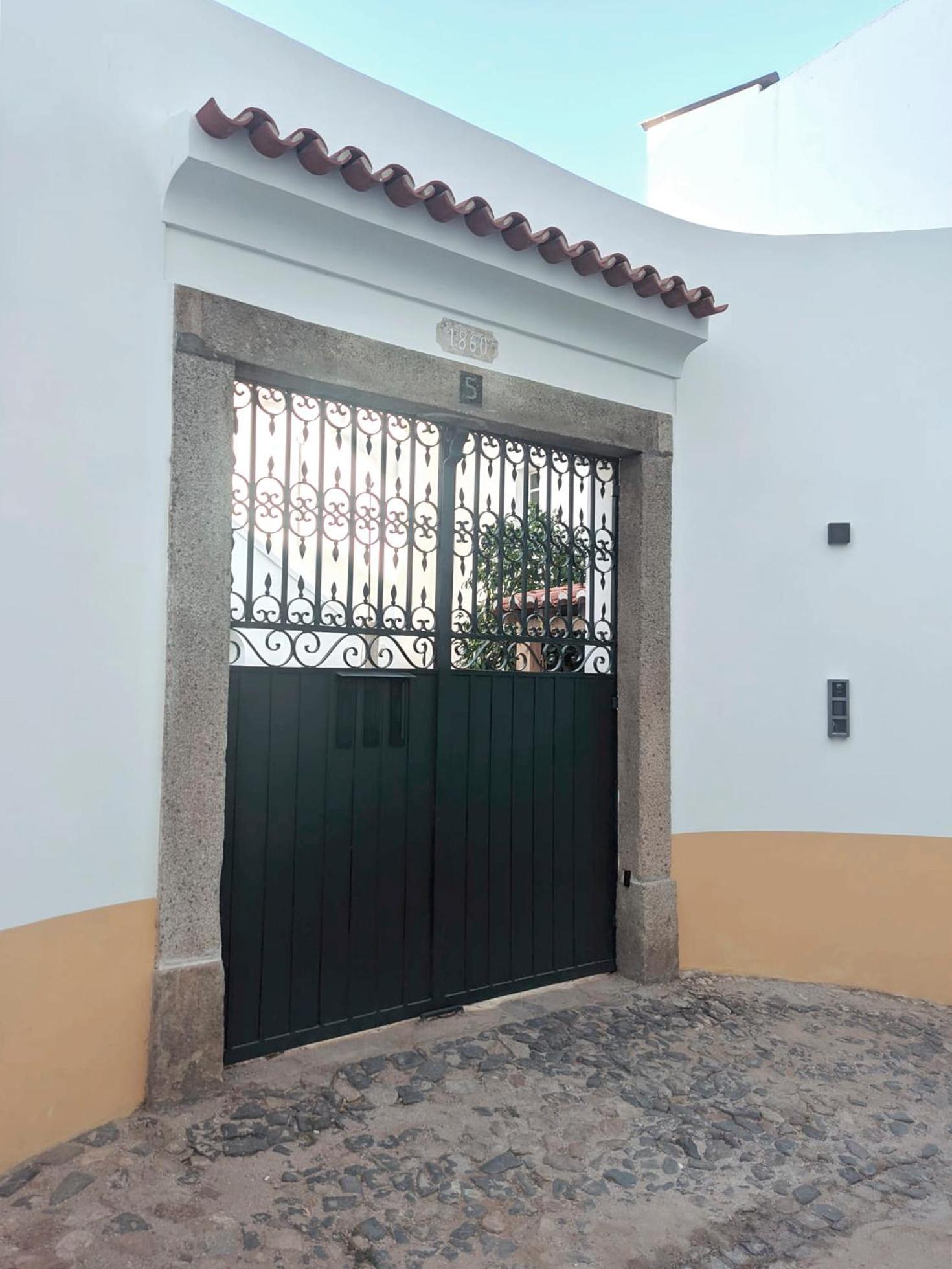 Casa Patio Do Megue Apartment Evora Luaran gambar